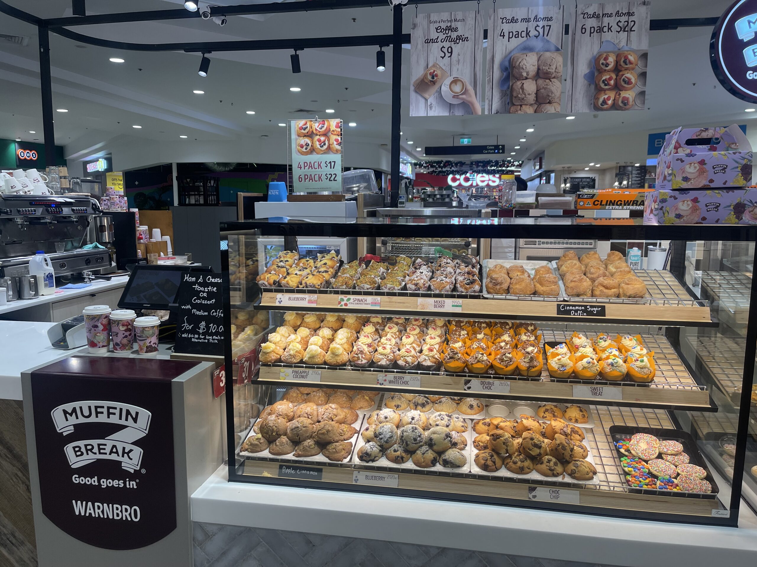 The grand unveiling of our latest masterpiece – the sensational Muffin Break Warnbro Centre!